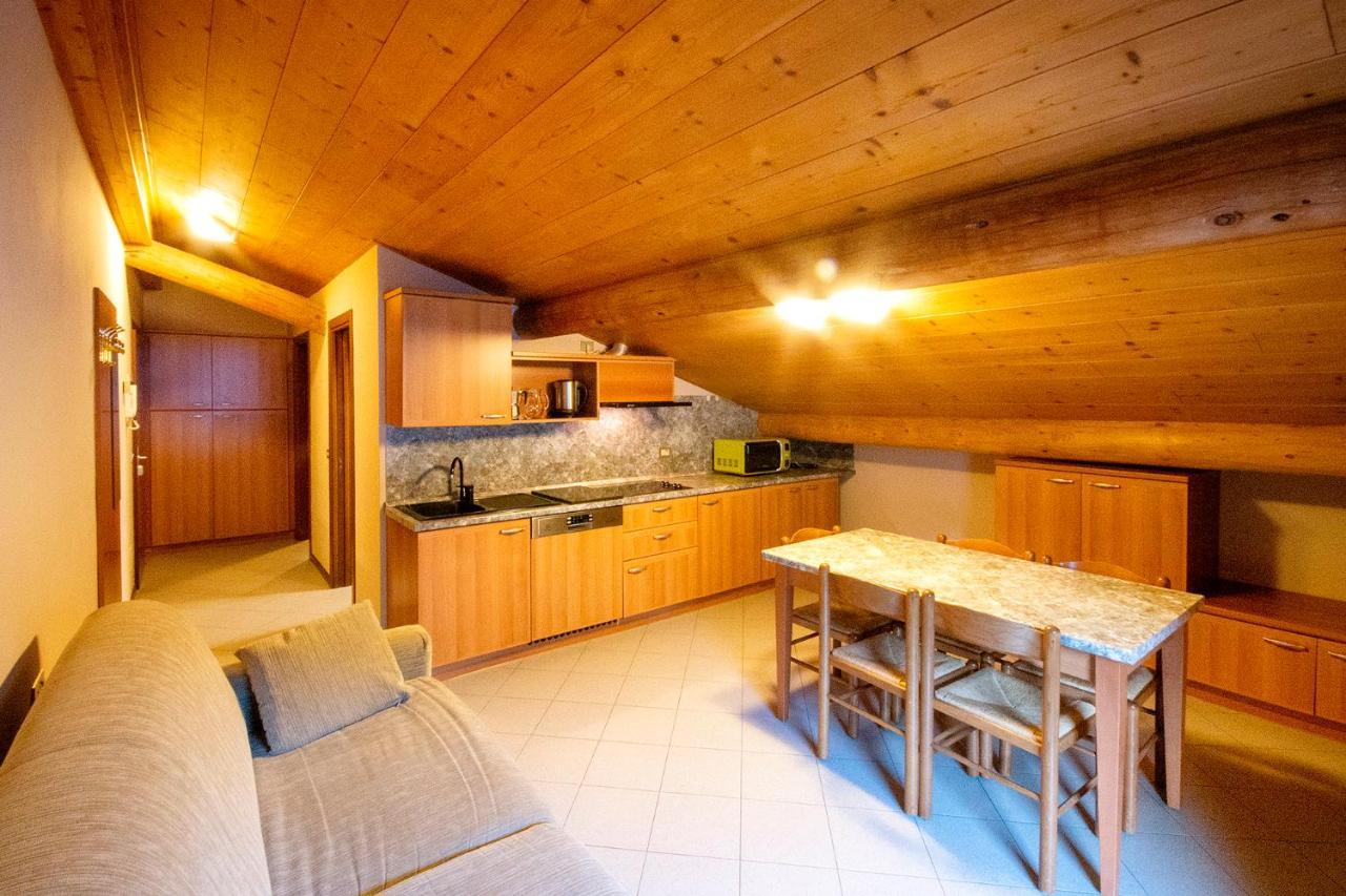 Casa Martinelli Holiday Home Isolaccia Exterior photo