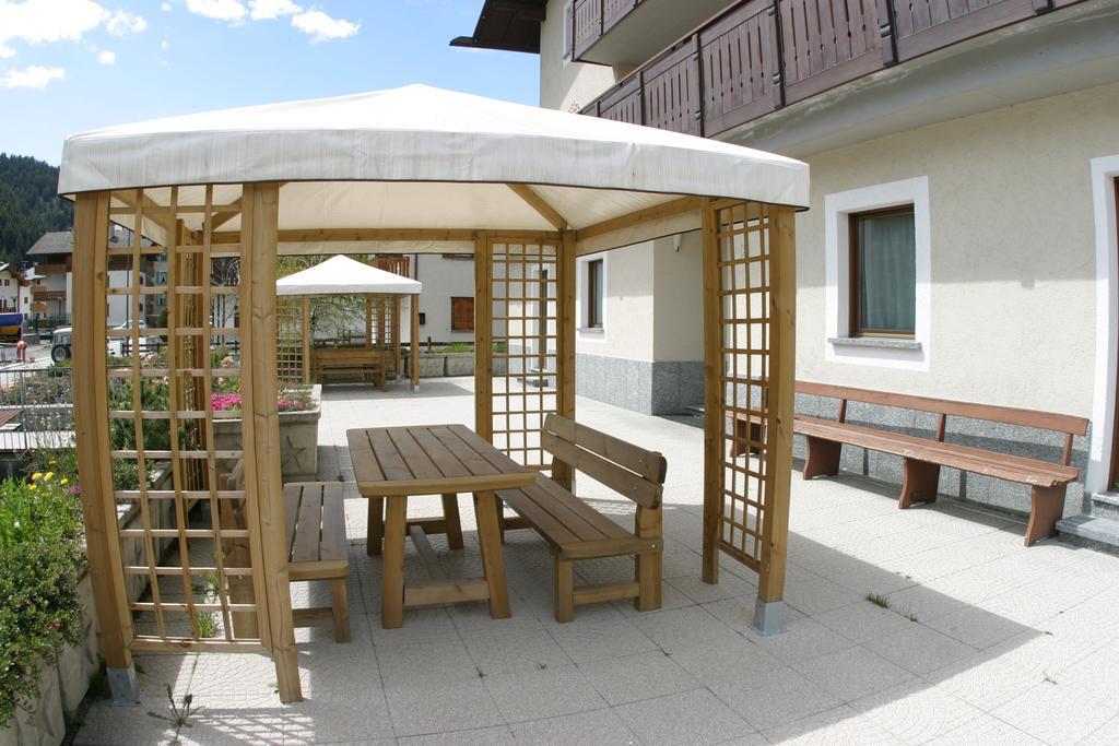 Casa Martinelli Holiday Home Isolaccia Exterior photo