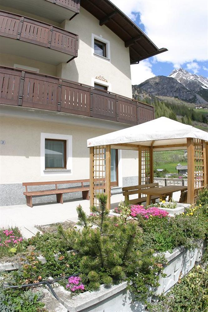 Casa Martinelli Holiday Home Isolaccia Exterior photo
